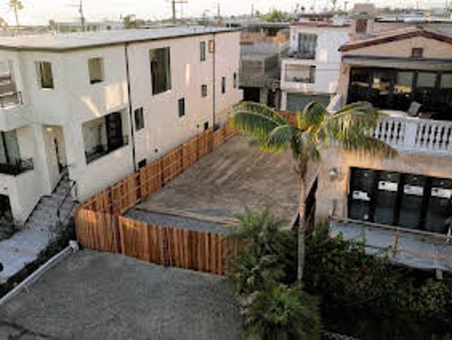 Land for sale in Manhattan Beach