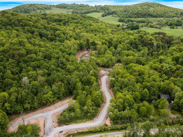 Land for sale in Bromont