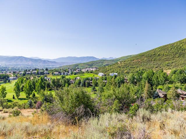 Land for sale in Midway