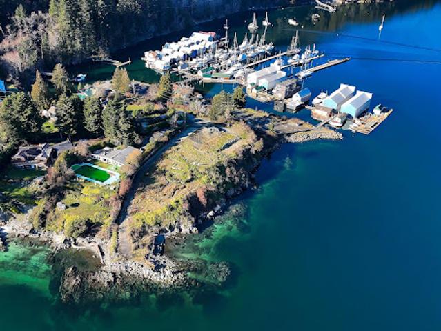 Land for sale in Duncan, British Columbia