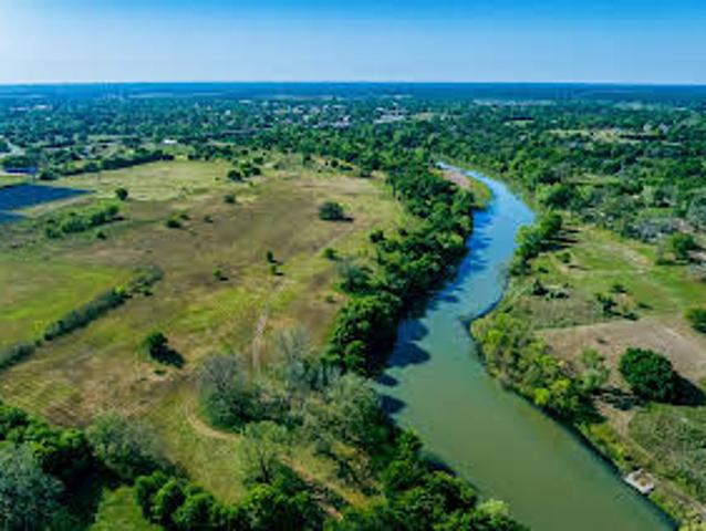 Land for sale in Smithville