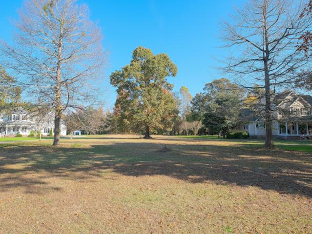 Land for sale in Edenton