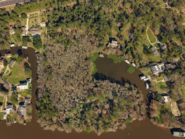 Land for sale in Covington, Louisiana