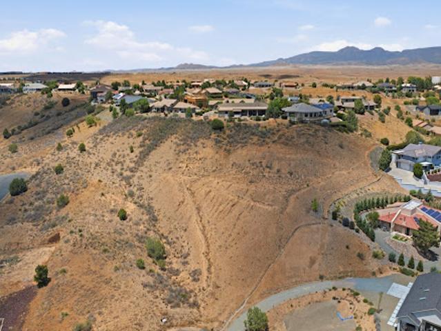 Land for sale in Dewey, Arizona