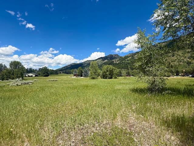 Land for sale in Wyoming