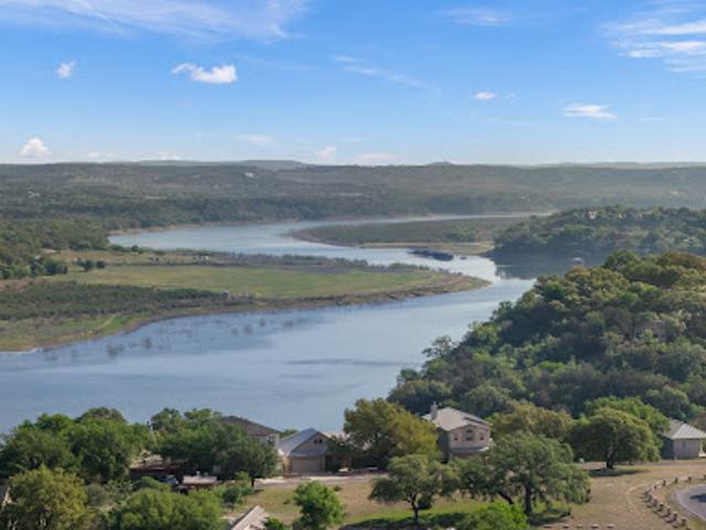 Land for sale in Spicewood, Texas