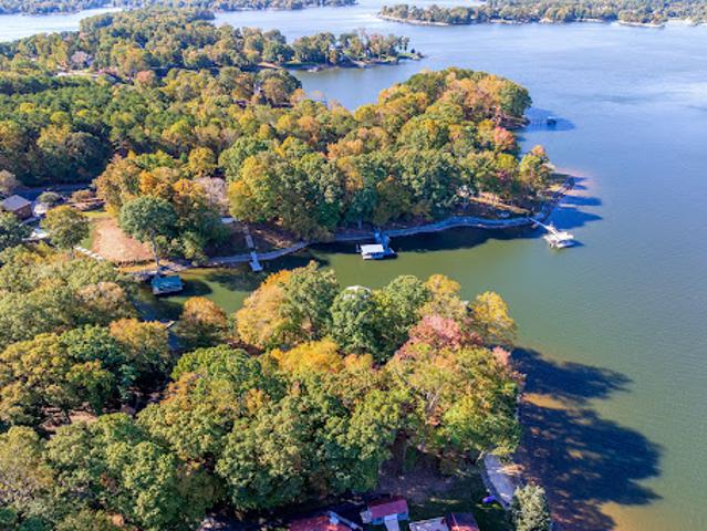 Land for sale in Mooresville, North Carolina