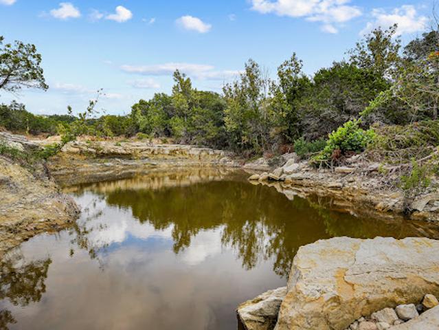 Land for sale in Pipe Creek, Bandera County