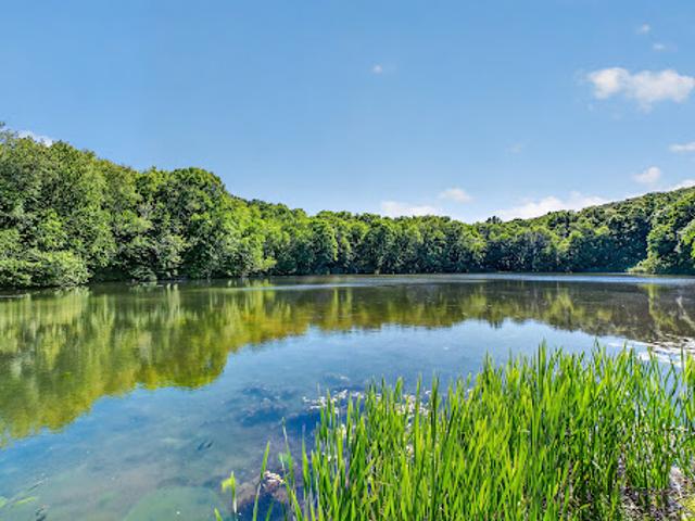 Land for sale in Baldwin Place, New York