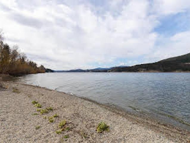 Land for sale in Lake Country