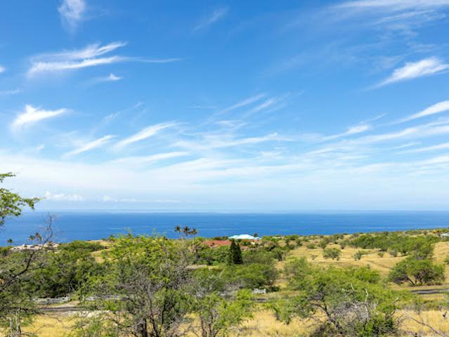 Land for sale in Kamuela, Hawaii