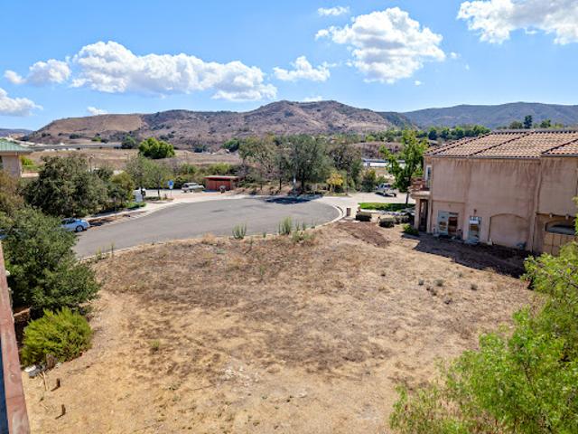 Land for sale in Thousand Oaks, Ventura County