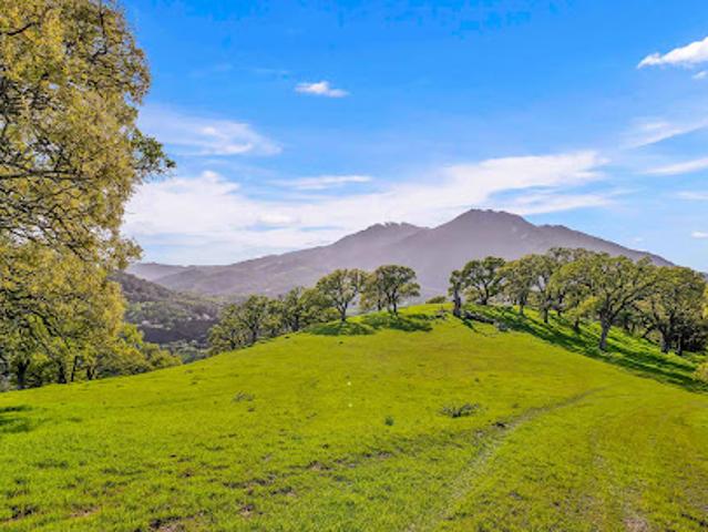 Land for sale in Clayton, California