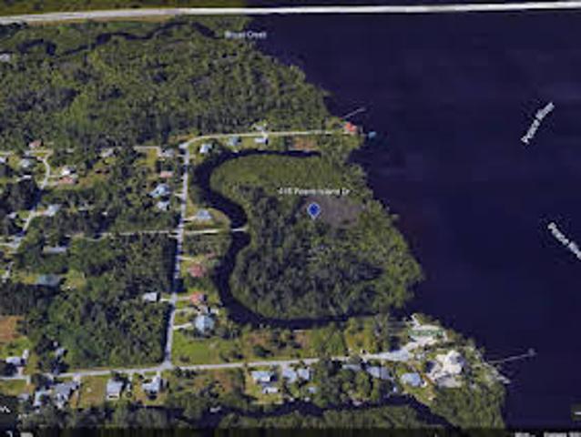 Land for sale in Punta Gorda