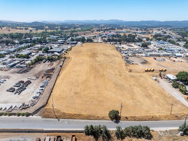 Land for sale in Paso Robles, California