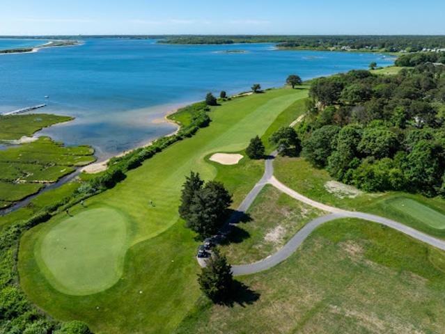 Land for sale in Oak Bluffs, Massachusetts
