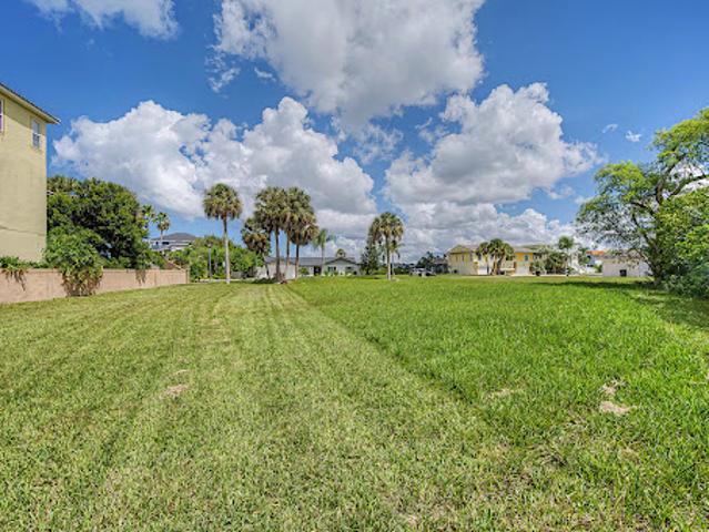 Land for sale in Port Richey, Florida