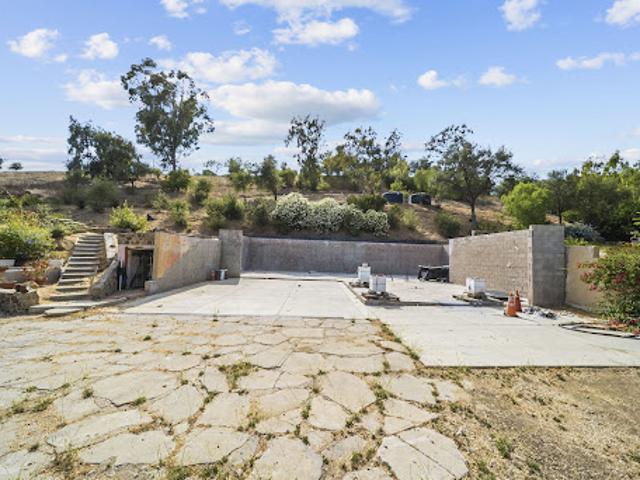 Land for sale in Malibu, California