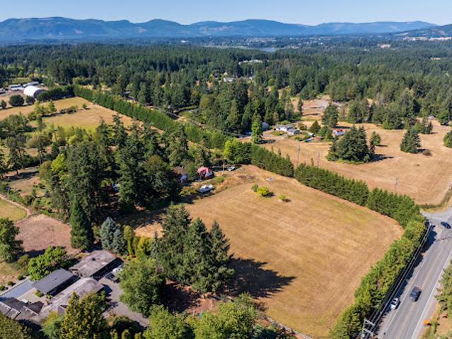 Land for sale in Duncan, British Columbia
