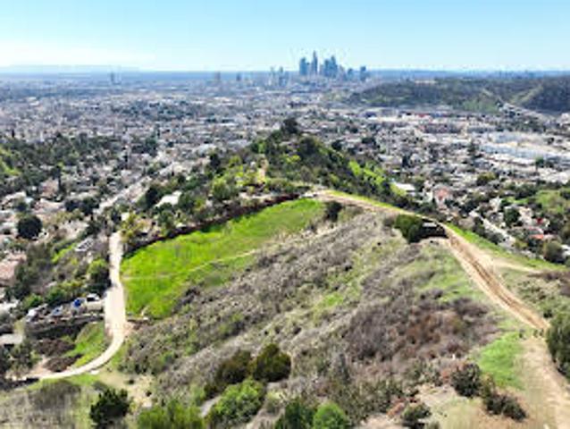 Land for sale in Los Angeles Land for sale in Los Angeles