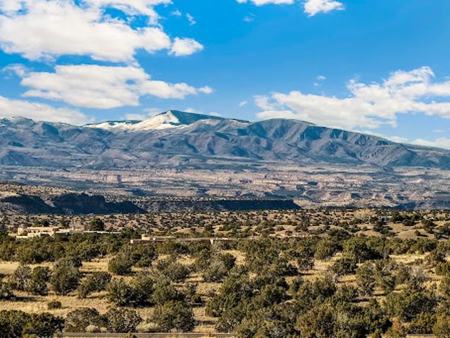 Land for sale in Santa Fe, New Mexico