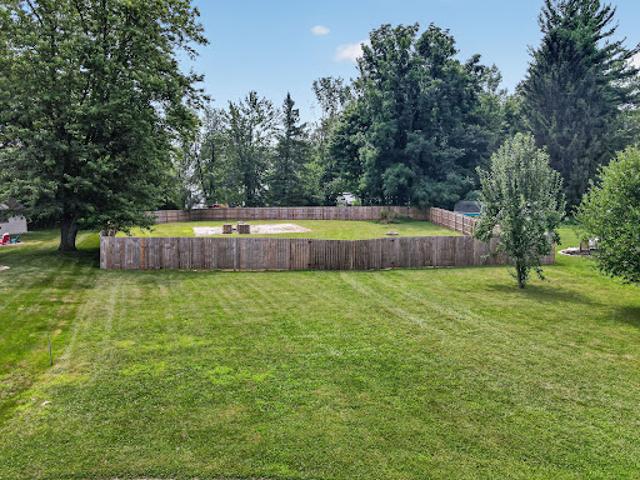 Land for sale in Syracuse, Indiana