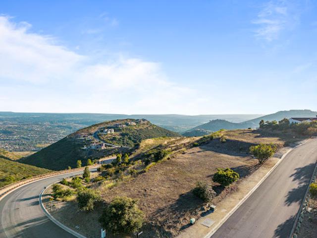 Land for sale in Rancho Santa Fe, California