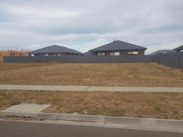 Land for sale in Alfredton, Victoria