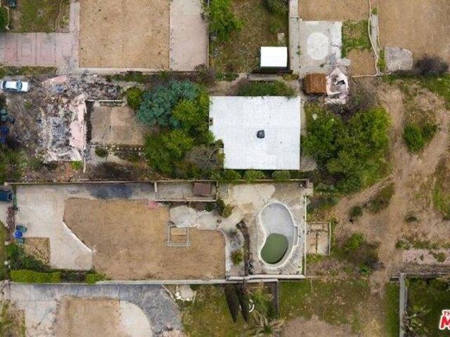 Land for sale in Altadena