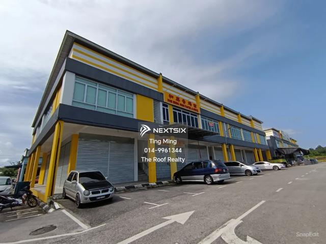 Shop for rent in Kuching