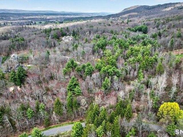 Land for sale in Avon, Connecticut