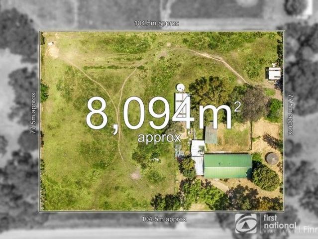 Cottage for sale in Camerons Creek, Victoria