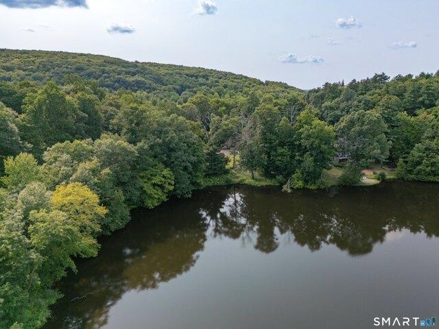 Land for sale in East Weatogue Historic District, Simsbury