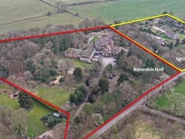 House for sale in Kingsley Moor, Staffordshire