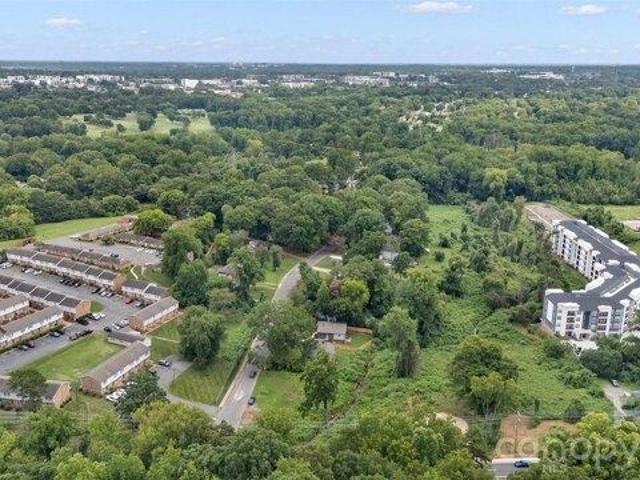 Land for sale in Mecklenburg, North Carolina