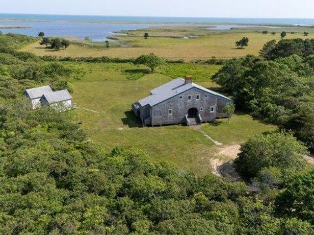 Land for sale in Chilmark, Massachusetts