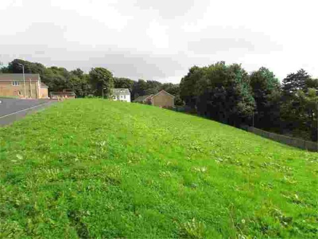 Land for sale in Briton Ferry, Cimla