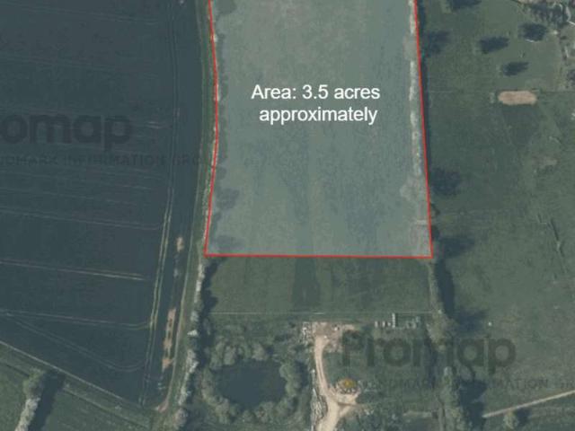 Land for sale in Barholm, Lincolnshire