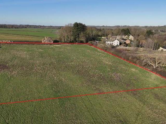 Land for sale in Barholm, Lincolnshire