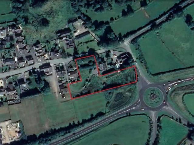 Land for sale in Carew, Sageston