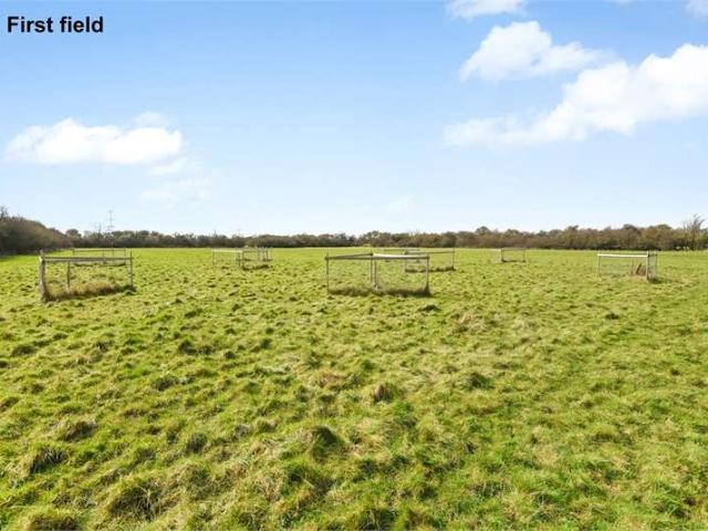 Land for sale in Grendon Underwood