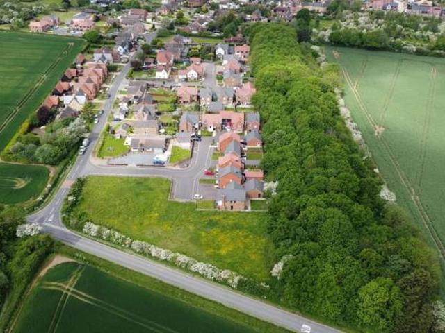 Land for sale in Meppershall, Bedfordshire