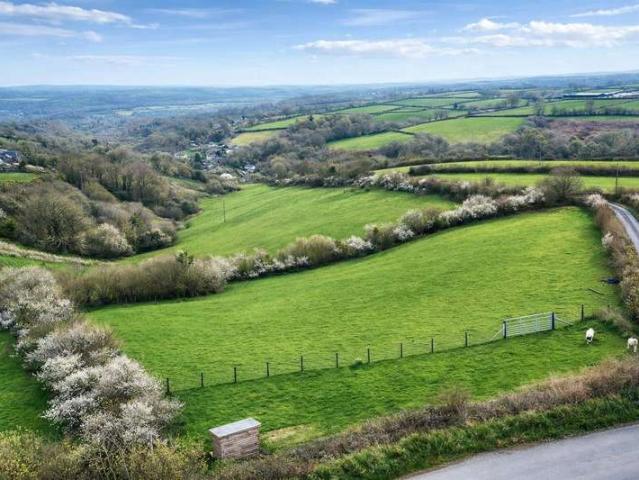 Land for sale in Cwmhiraeth, Cwmpengraig