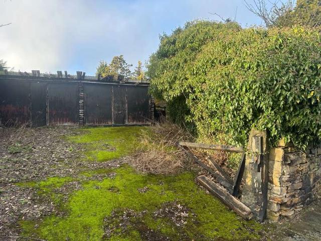 Land for sale in Brighouse, Thornhills