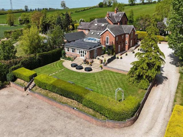 Land for sale in King's Newton, Egginton