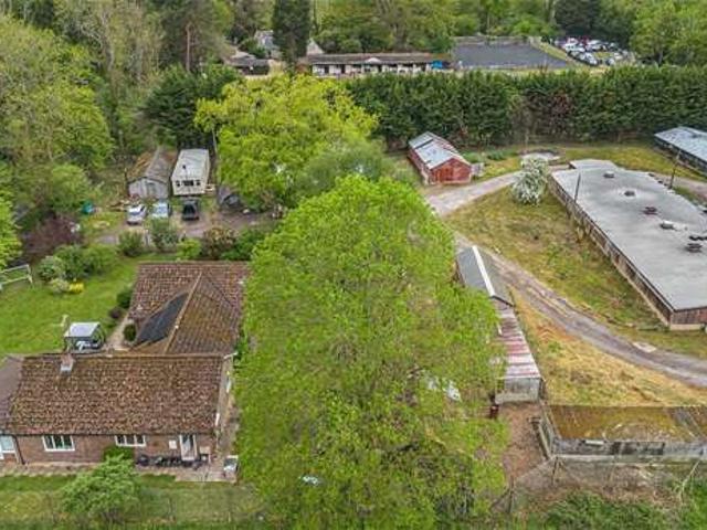 Land for sale in Tidmarsh, West Berkshire