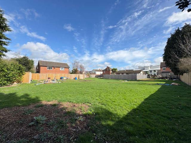 Land for sale in Bobblestock, Lower Bullingham