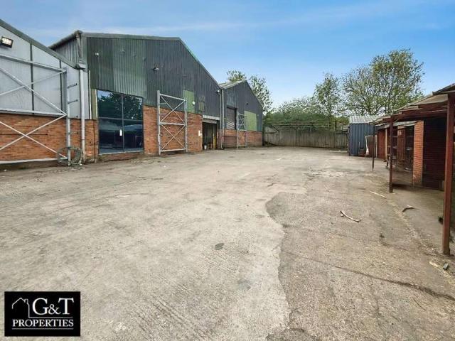 Land for rent in Cradley Heath, West Midlands