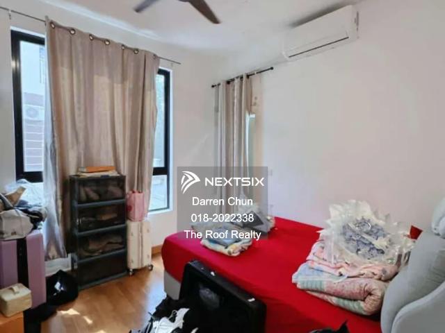 Property for sale in Pekan Nanas, Johor