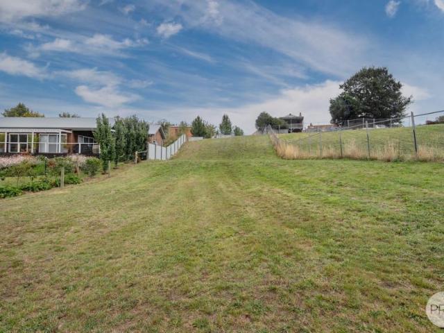 Land for sale in Creswick, Shire of Hepburn